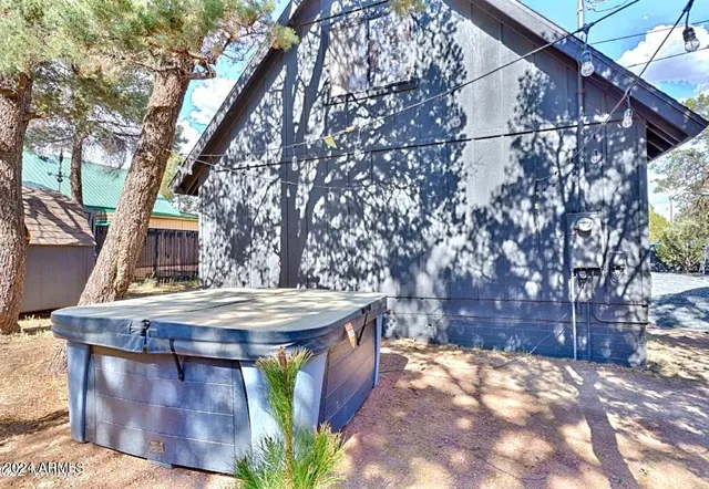 $377,900 | 3572 Deer Track Trail, Overgaard, AZ 85933