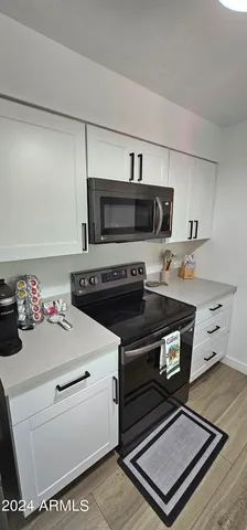 $377,900 | 3572 Deer Track Trail, Overgaard, AZ 85933