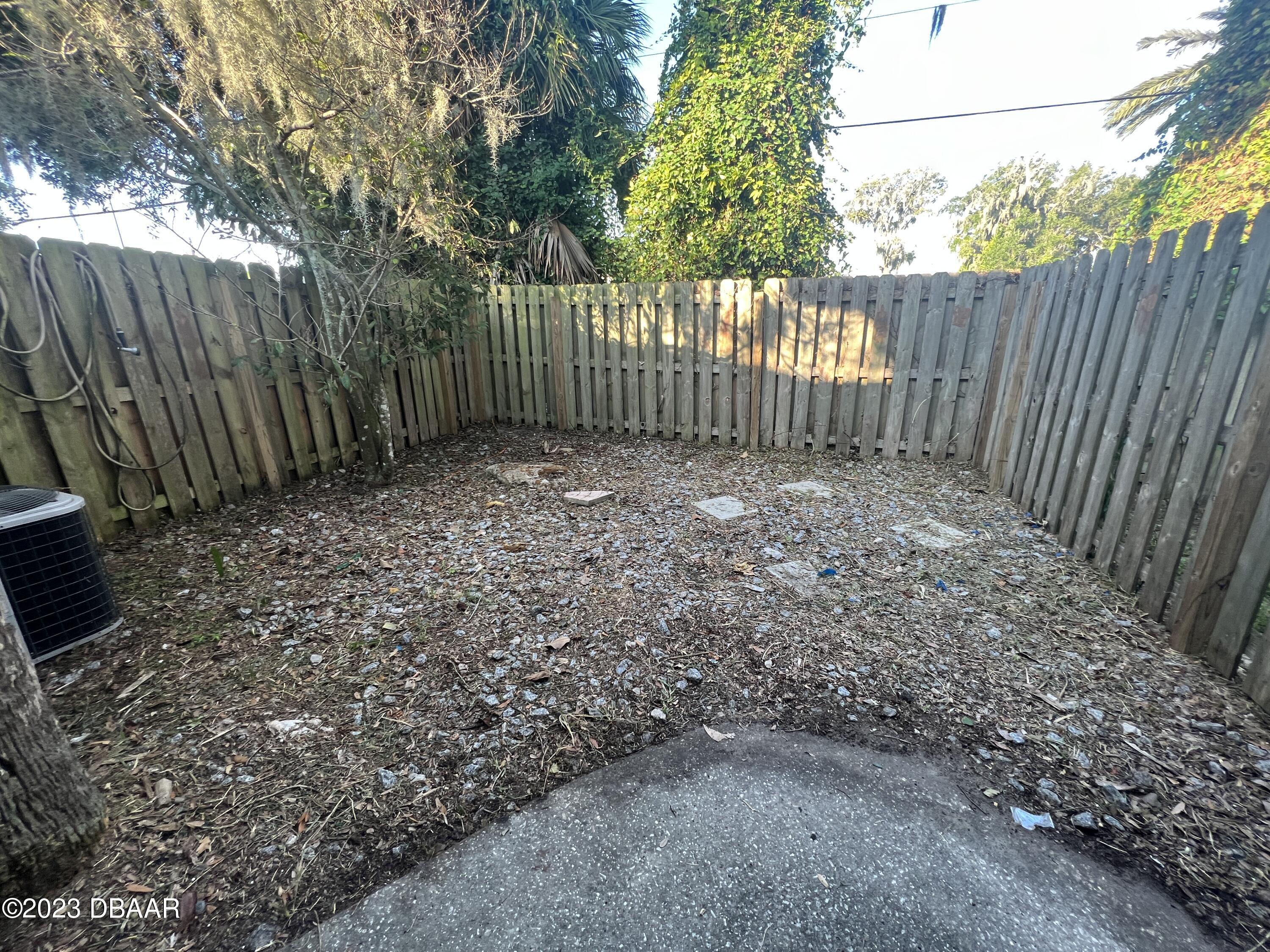 16 Oakwood Park Ormond Beach, FL 32174 - Photo 14 of 14 Back yard