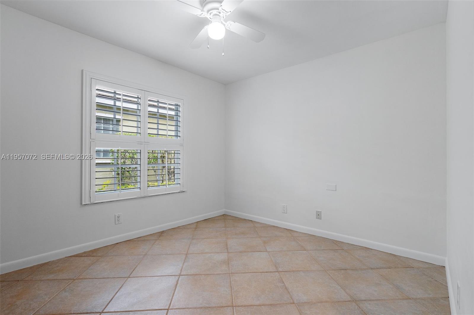 332 Bridgeton Road Weston, FL 33326 - Photo 22 of 55