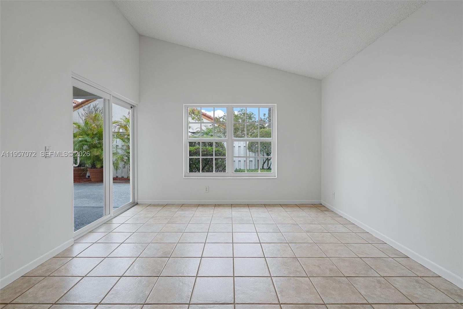 332 Bridgeton Road Weston, FL 33326 - Photo 29 of 55