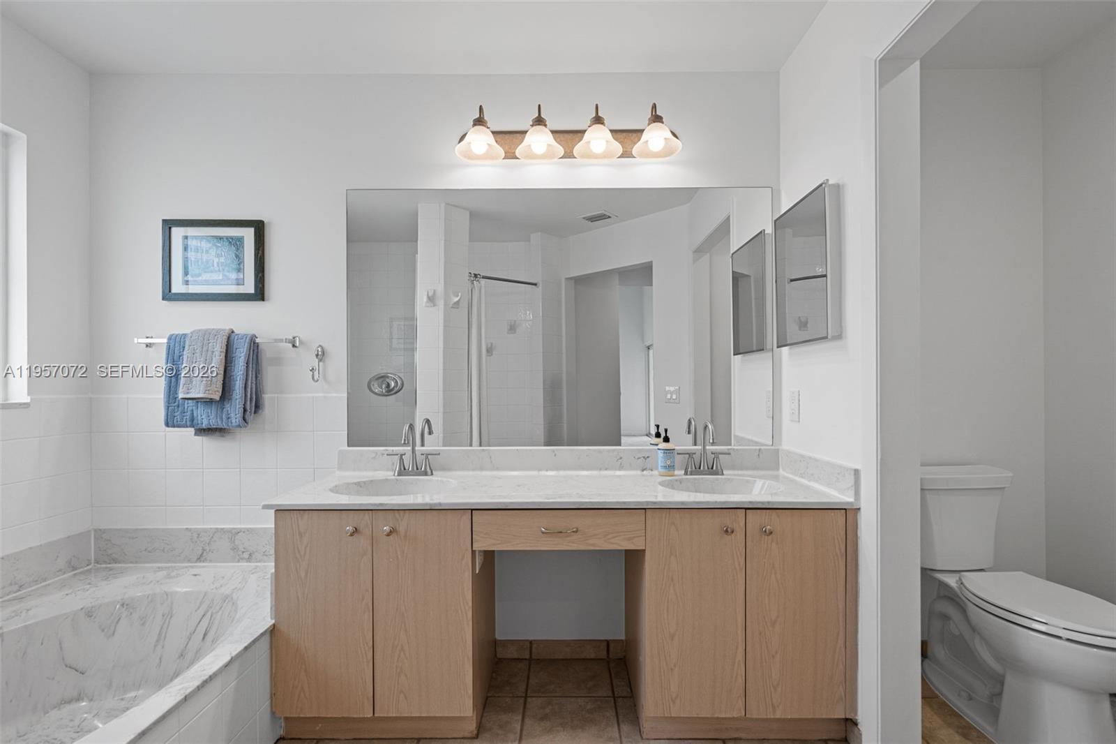 332 Bridgeton Road Weston, FL 33326 - Photo 33 of 55