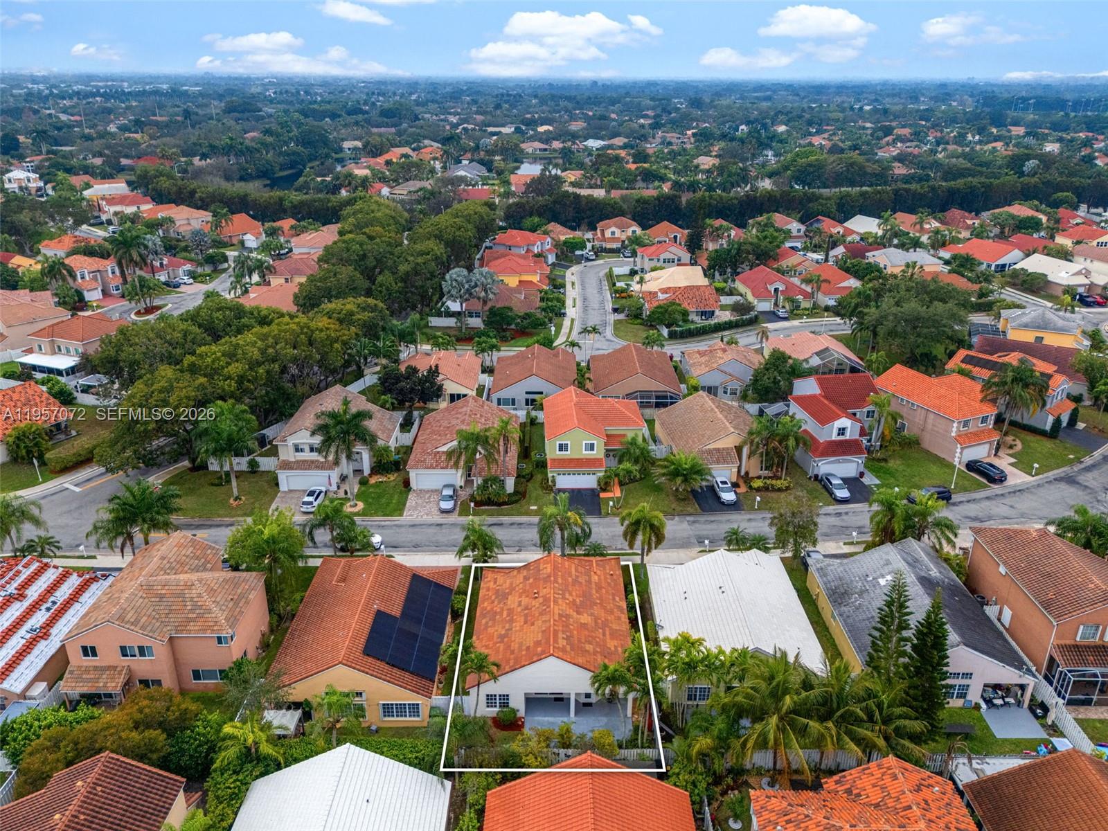 332 Bridgeton Road Weston, FL 33326 - Photo 46 of 55