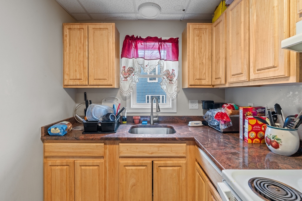 24-30 John Street Fall River, MA 02721 - Photo 16 of 18