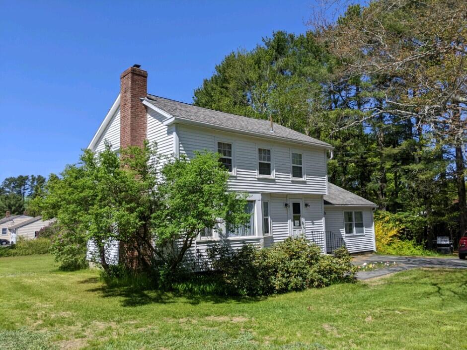 129 River Road Brunswick, ME 04011 - Photo 3 of 23 129 River front side angle