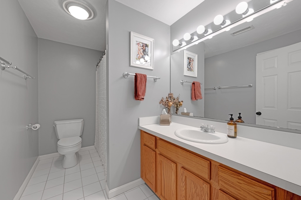 29 Cold Spring Drive, Unit D Sutton, MA 01590 - Photo 30 of 37 Gallery Image 30