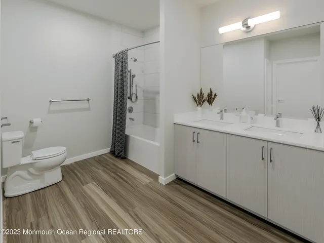 $2,550 | 6461 US-9 North, Unit #445, Howell, NJ 07731