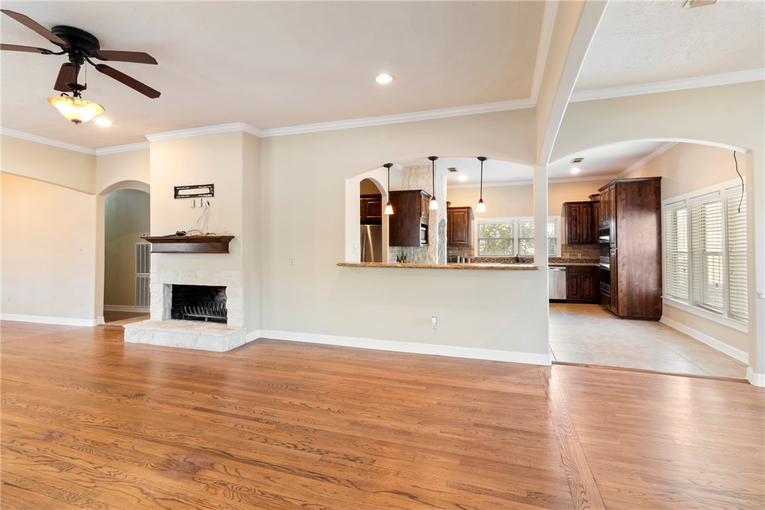 900 North Randolph Avenue Bryan, TX 77803 - Photo 11 of 44