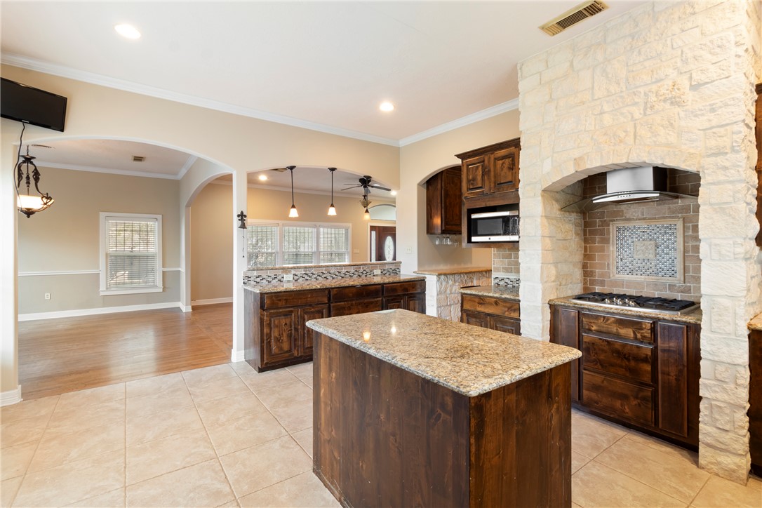 900 North Randolph Avenue Bryan, TX 77803 - Photo 15 of 44