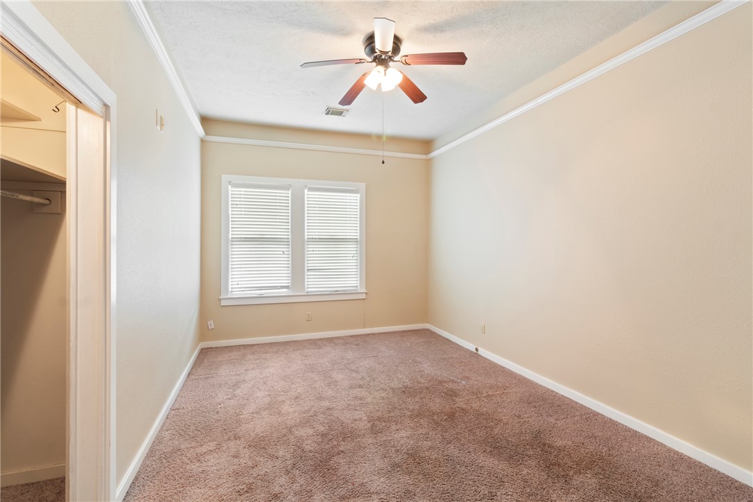 900 North Randolph Avenue Bryan, TX 77803 - Photo 22 of 44