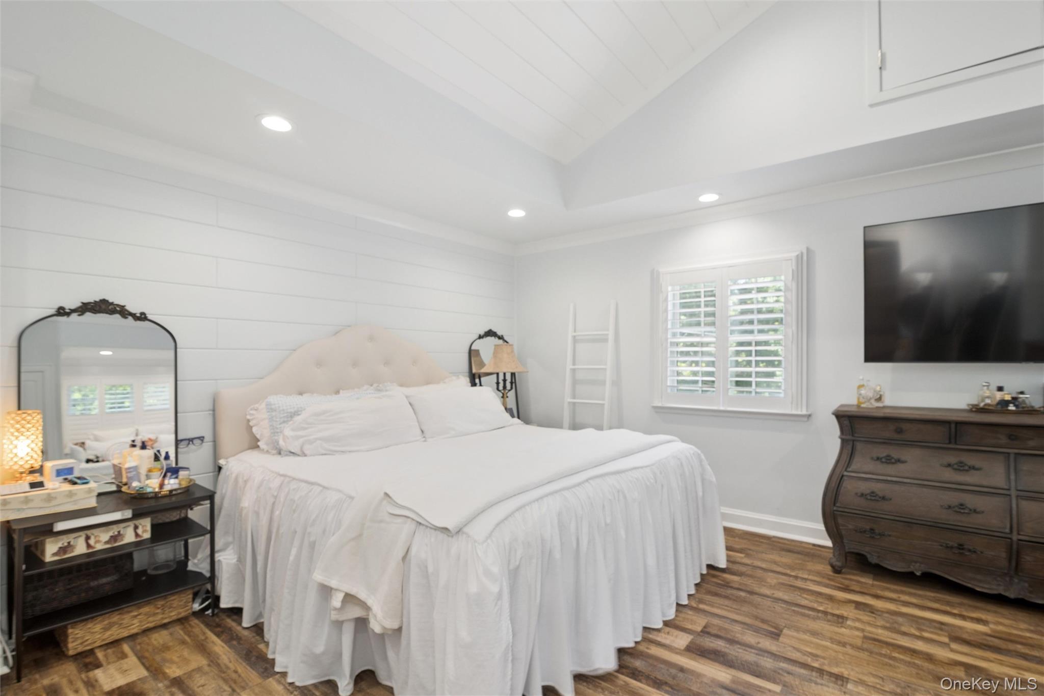 14 Loft Road Smithtown, NY 11787 - Photo 40 of 50