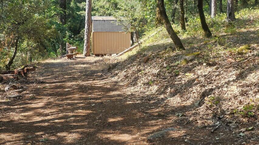0 Statton Acres Road Lakehead, CA 96051 - Photo 2 of 31 a backyard of a house