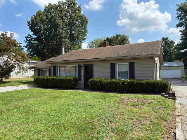 $165,000 | 521 East Monroe Avenue, Chandler, IN 47610