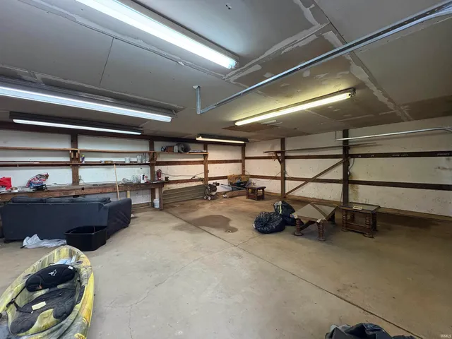 $165,000 | 521 East Monroe Avenue, Chandler, IN 47610