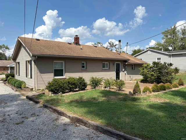 $165,000 | 521 East Monroe Avenue, Chandler, IN 47610