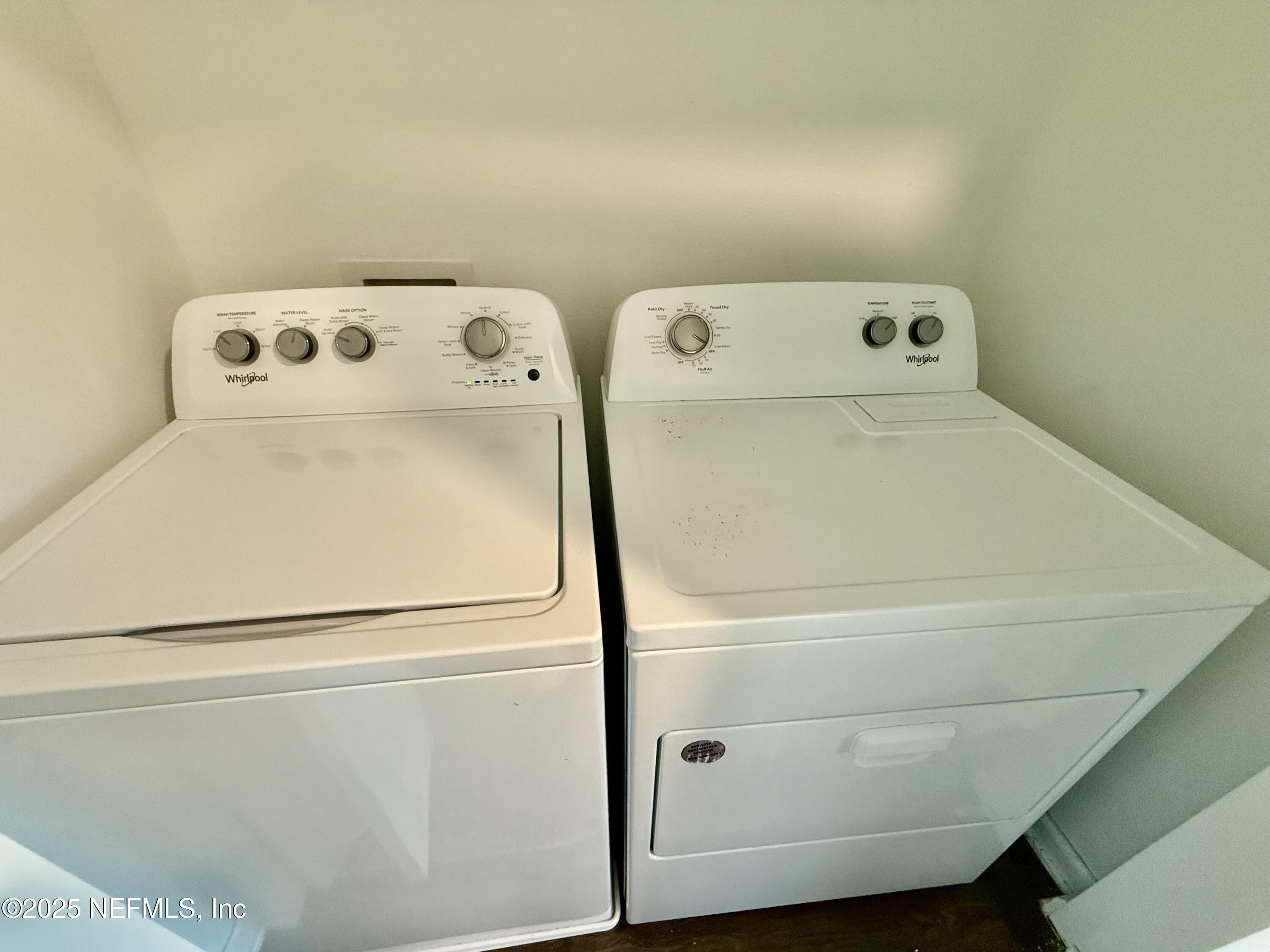 3523 Prairie Wind Court Middleburg, FL 32068 - Photo 11 of 13 a utility room with dryer and washer