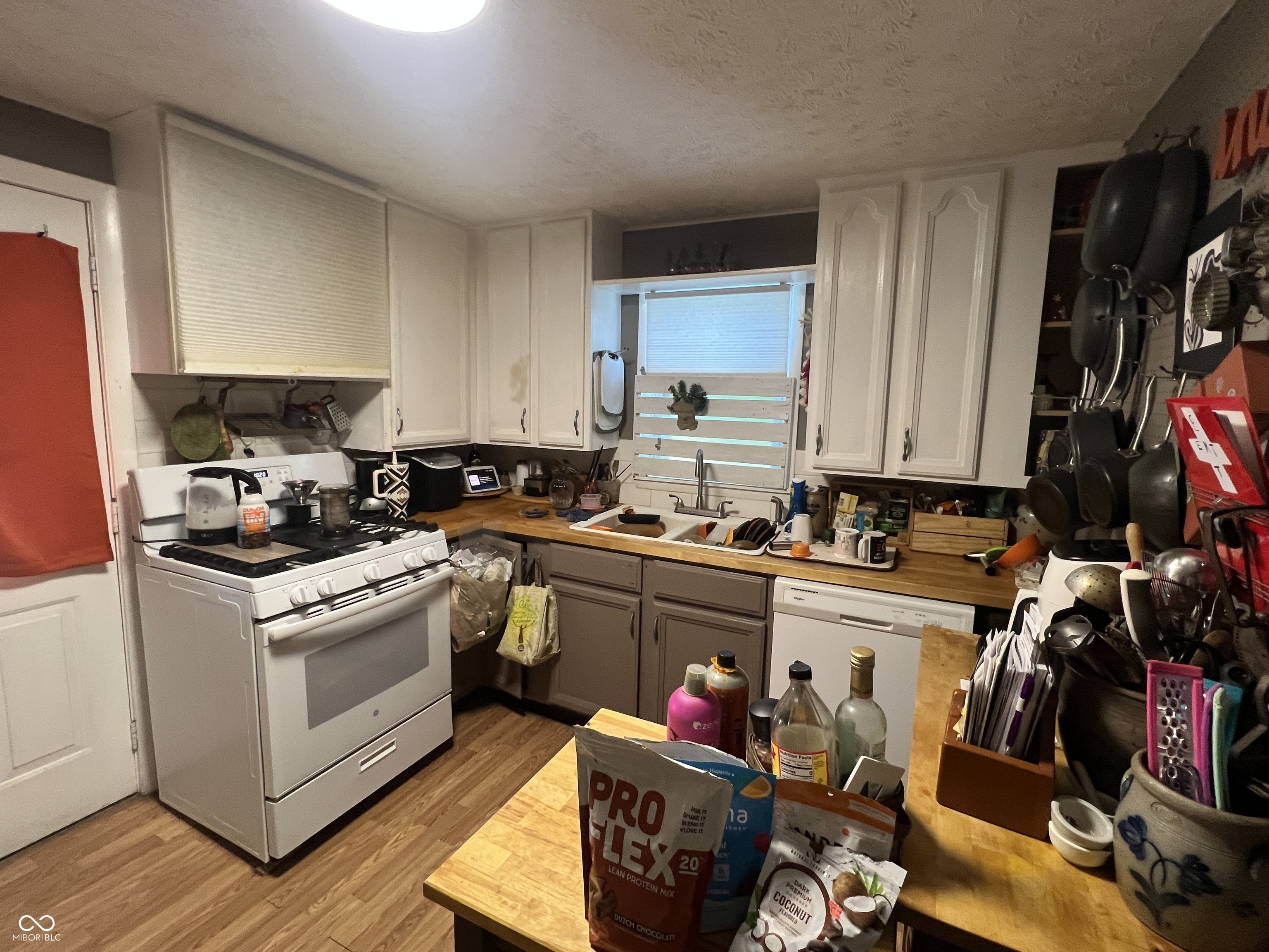 321 South Washington Street Chesterfield, IN 46017 - Photo 9 of 21