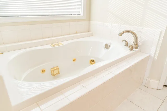 $549,000 | 6250 Dotts Lane, Penn Laird, VA 22846