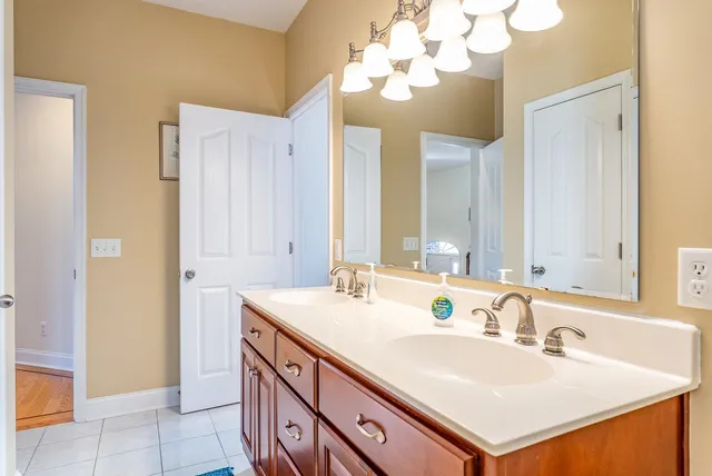 $549,000 | 6250 Dotts Lane, Penn Laird, VA 22846