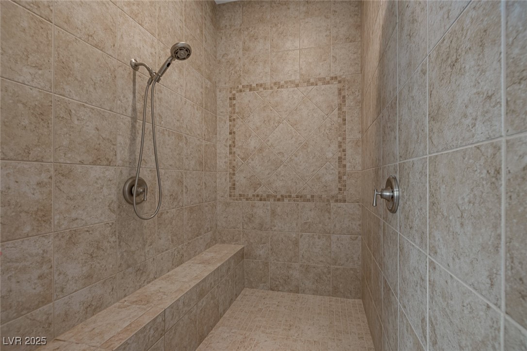 7687 West Pebble Road Las Vegas, NV 89113 - Photo 52 of 79 Bathroom featuring tiled shower