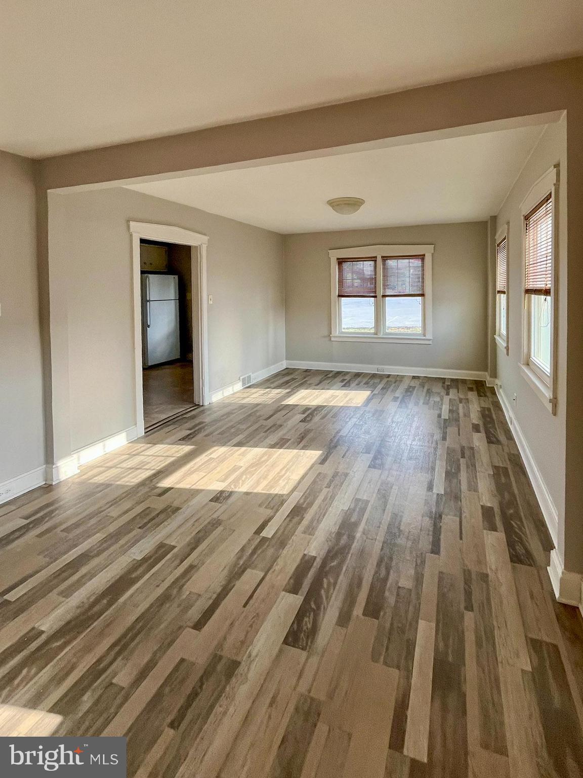 857 Village Road Lancaster, PA 17602 - Photo 3 of 27