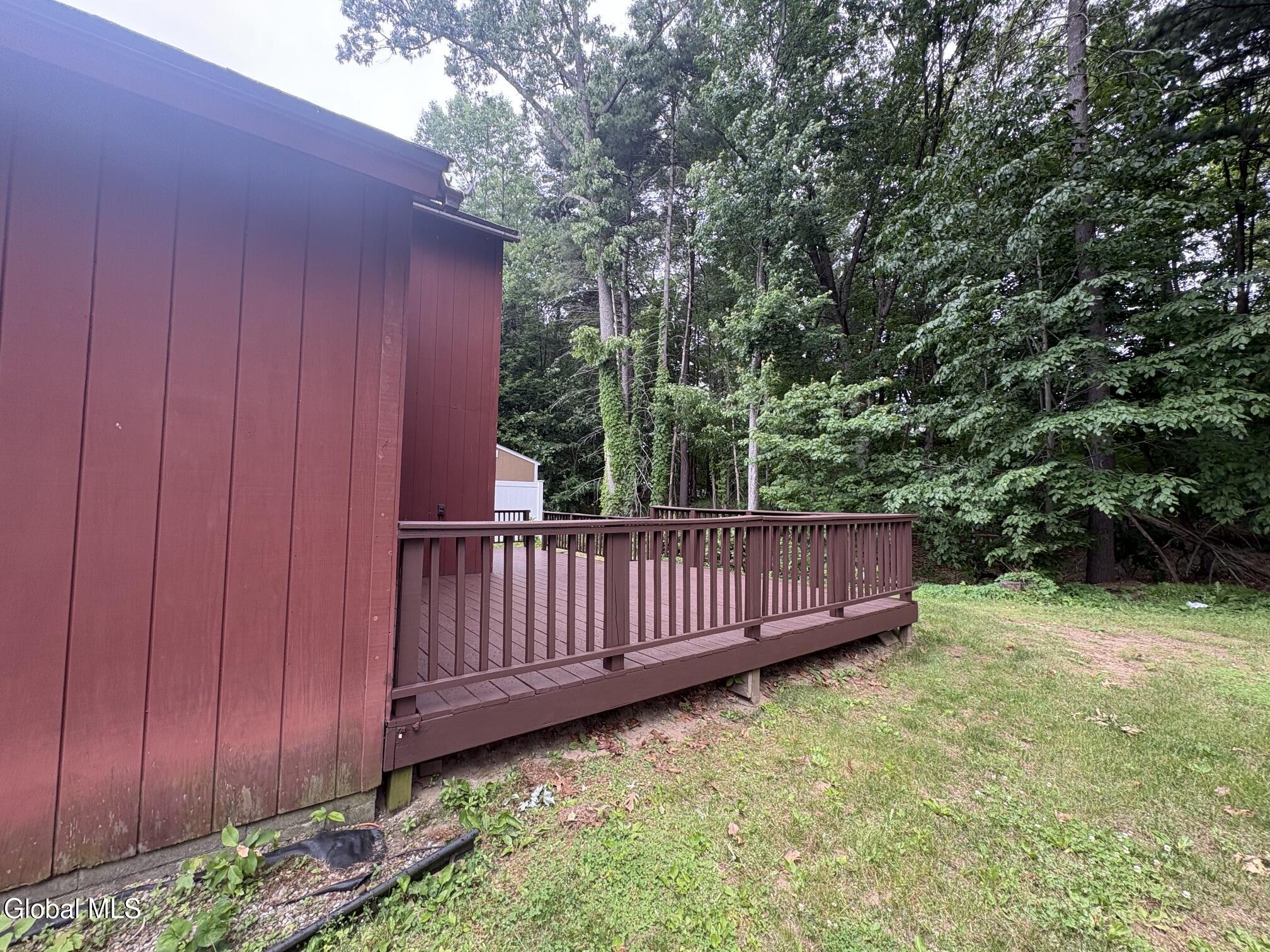 237 Thimbleberry Road Malta, NY 12020 - Photo 18 of 54 237 side deck