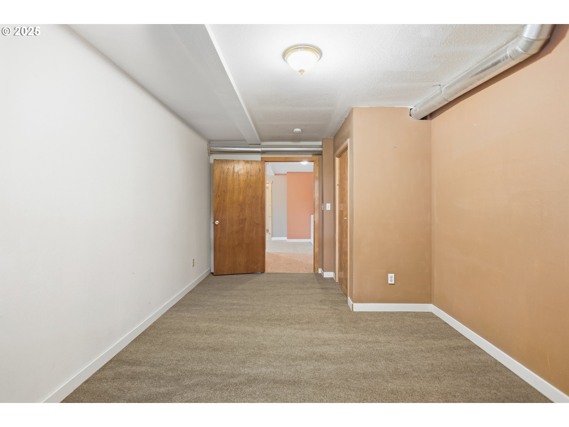 2224 Foster Place Goldendale, WA 98620 - Photo 34 of 45 a view of an empty room