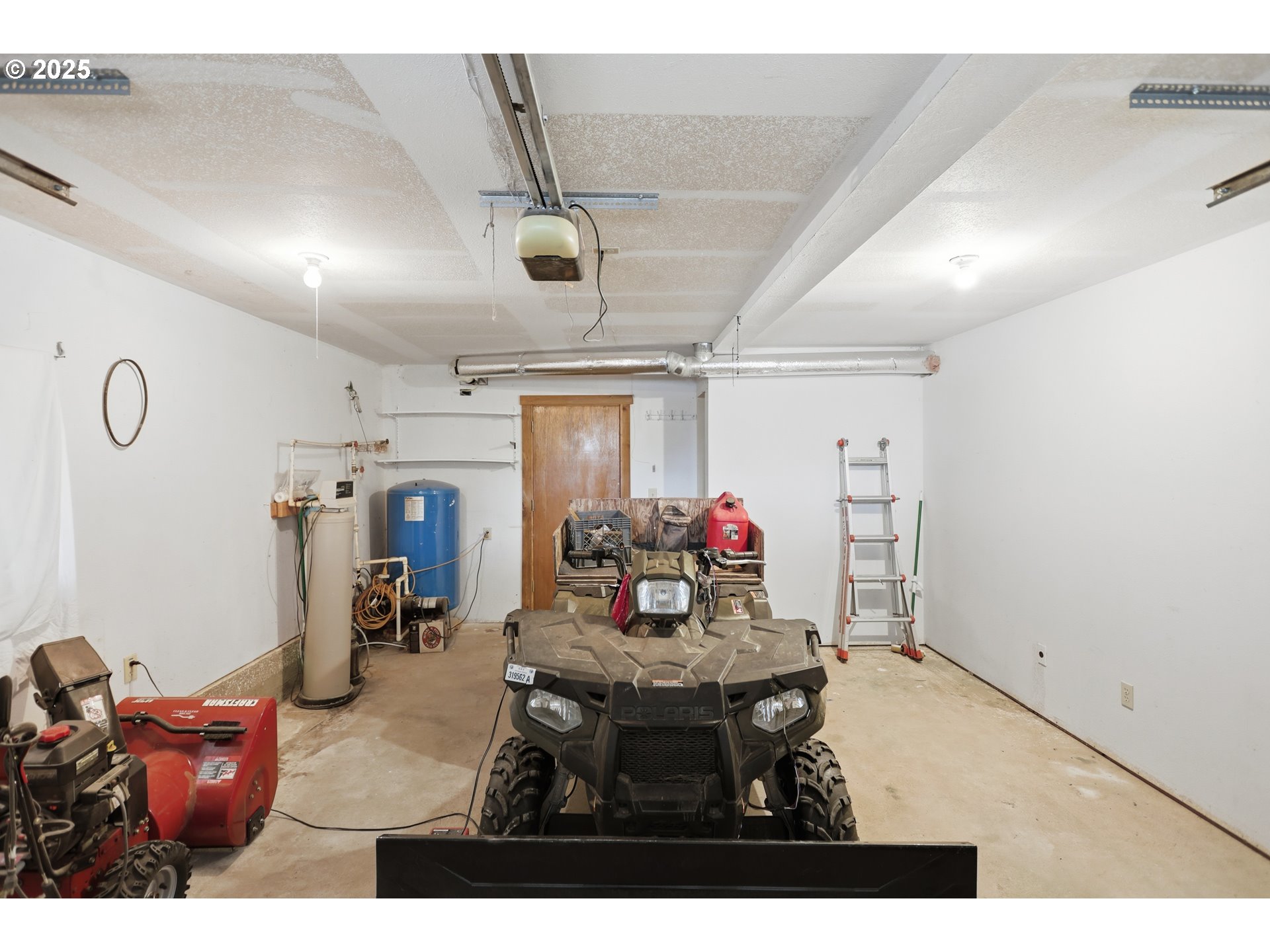 2224 Foster Place Goldendale, WA 98620 - Photo 39 of 45 a living room with furniture and a wooden floor