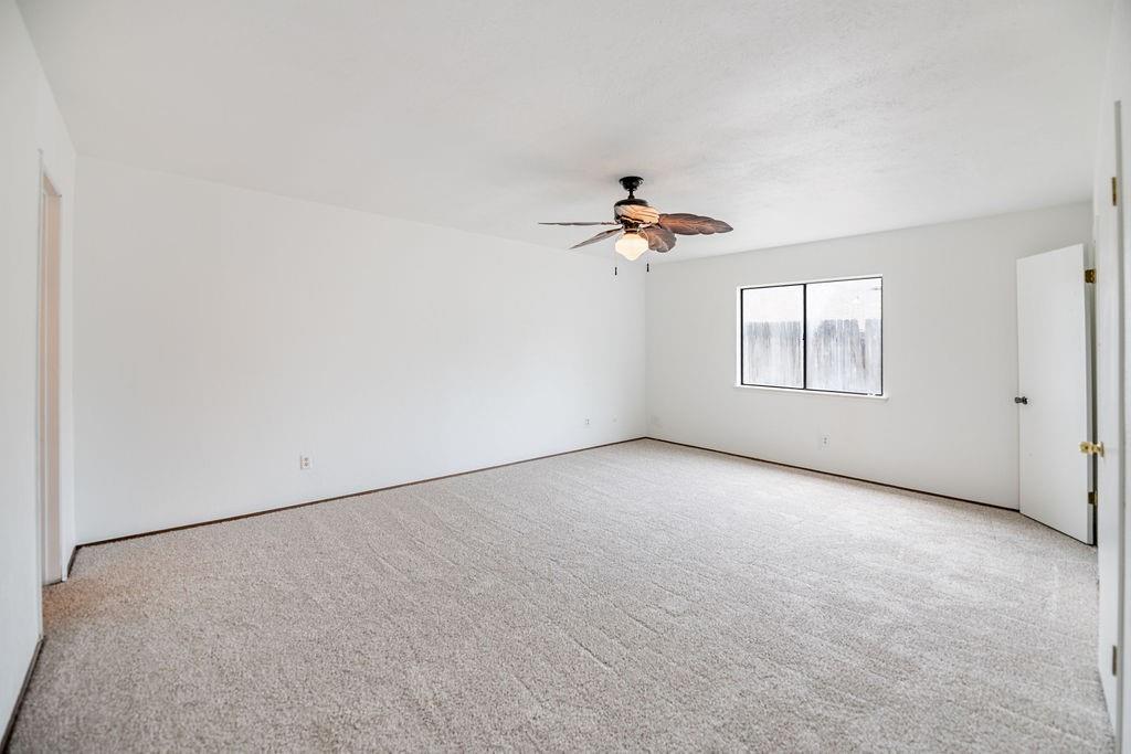 5229 Pruitt Drive The Colony, TX 75056 - Photo 21 of 33