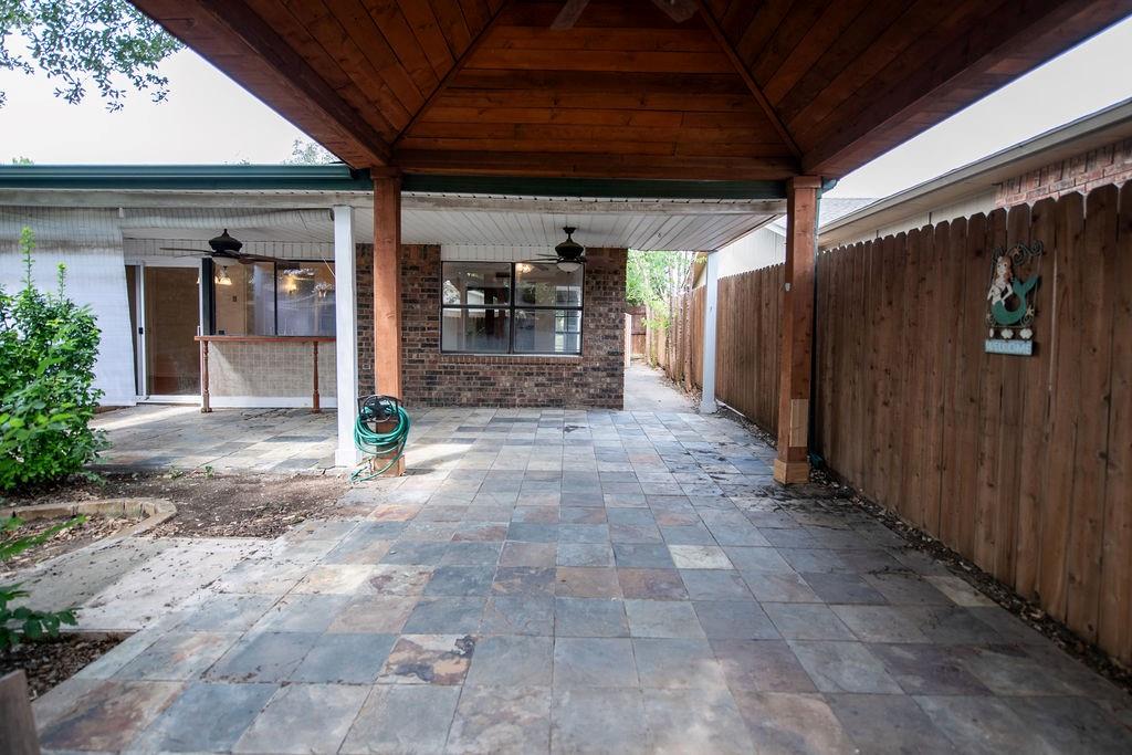 5229 Pruitt Drive The Colony, TX 75056 - Photo 31 of 33