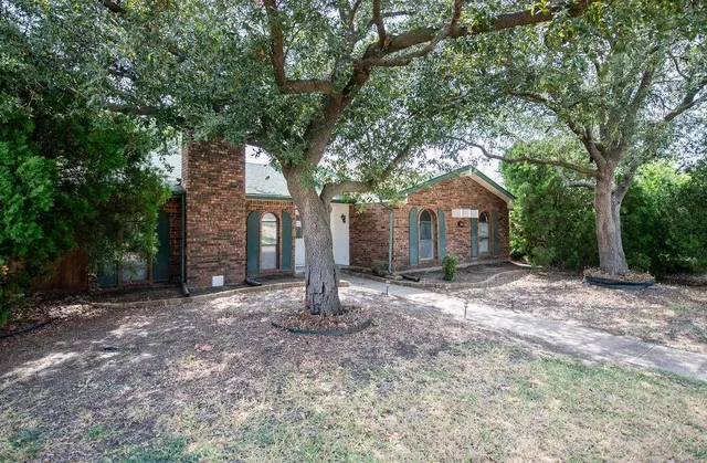 $330,000 | 5229 Pruitt Drive, The Colony, TX 75056