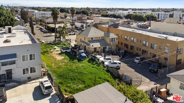 $1,000,000 | 335 North Soto Street, Los Angeles, CA 90033