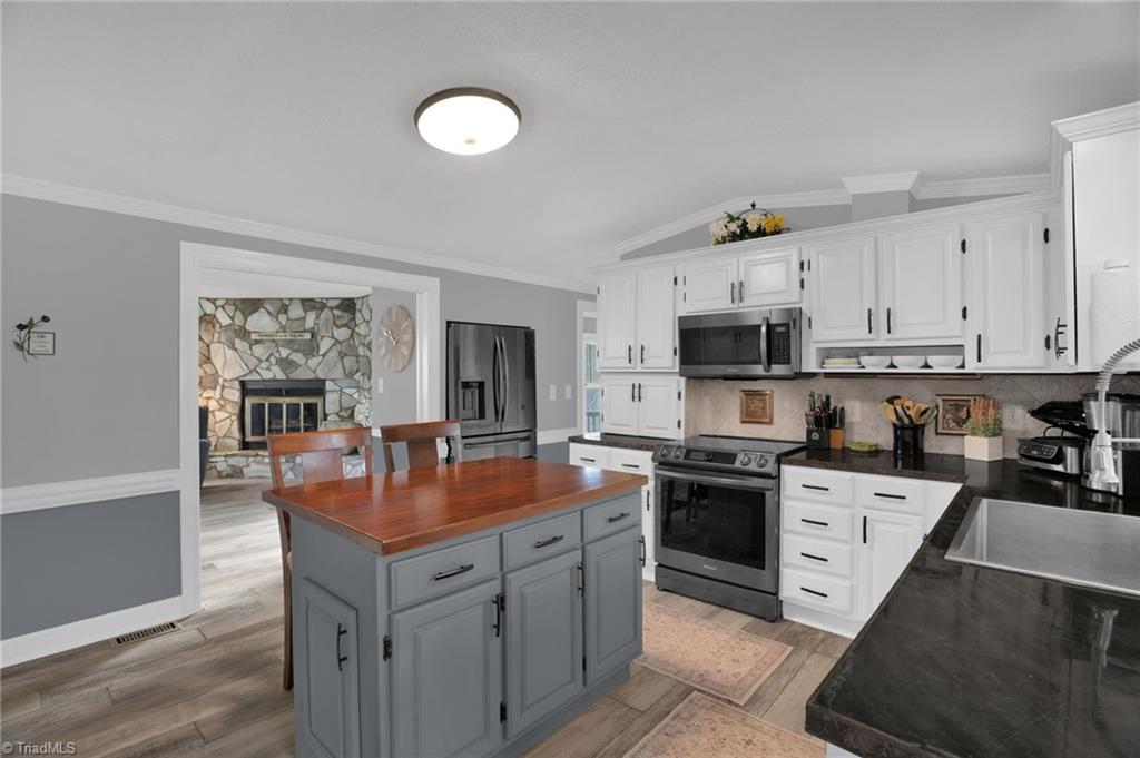 236 Jacobs Creek Road Madison, NC 27025 - Photo 17 of 50