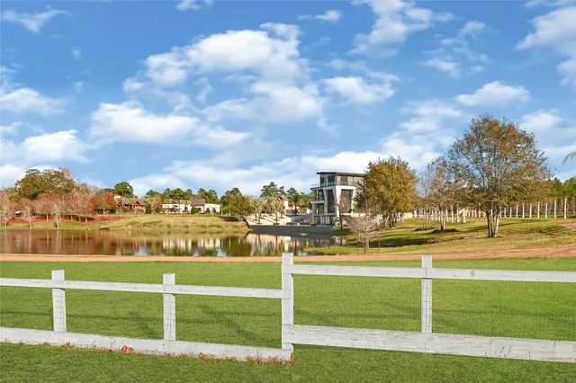 $7,900,000 | 28811 Riley Road, Waller, TX 77484