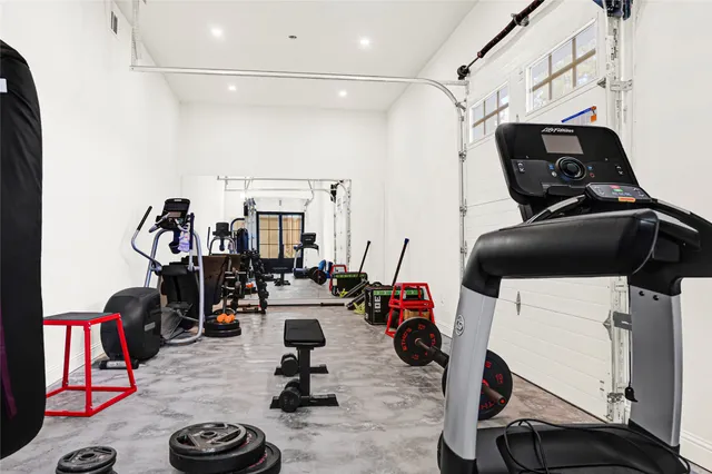 $7,900,000 | 28811 Riley Road, Waller, TX 77484