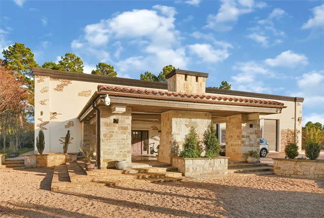 $7,900,000 | 28811 Riley Road, Waller, TX 77484