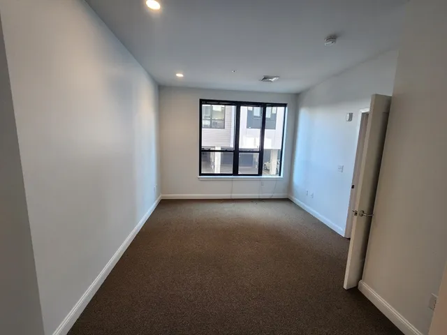 $2,950 | 22 Mechanic Street, Unit 507, Quincy, MA 02169