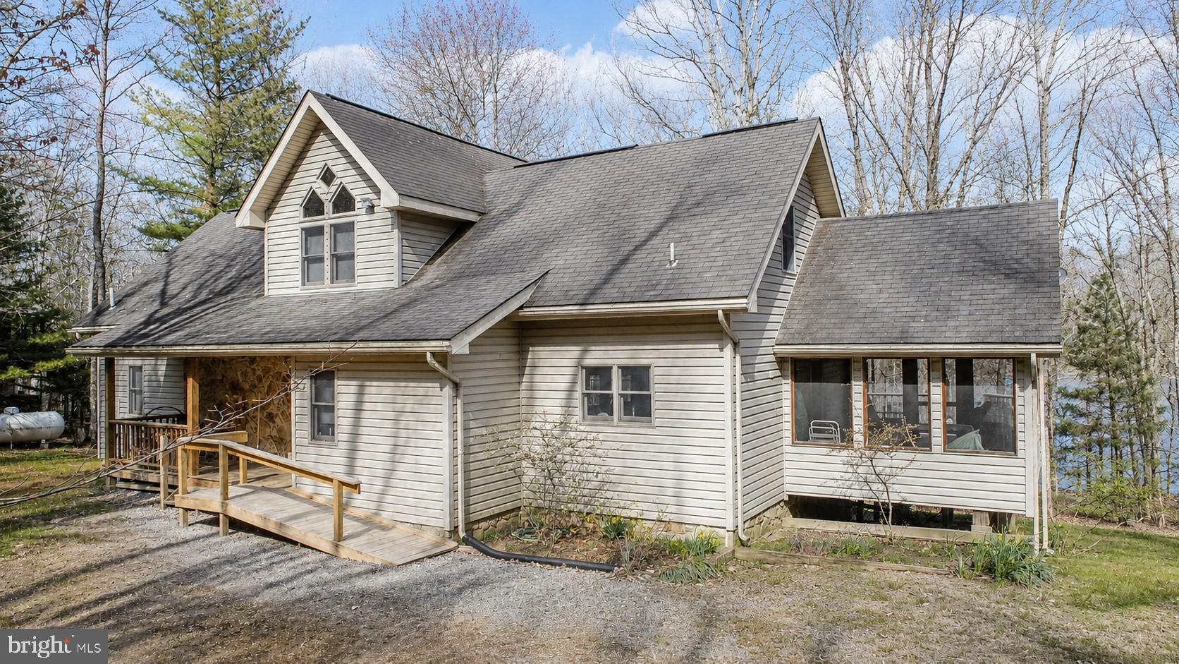 389 Sawmill Hollow Road Swanton, MD 21561 - Photo 4 of 61
