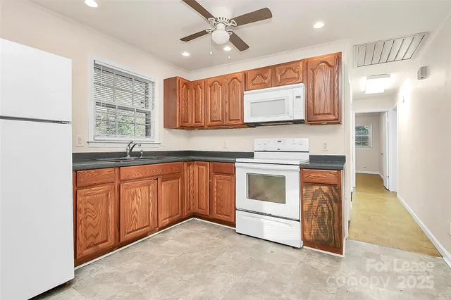 $1,580 | 5325 Cold Harbor Drive, Charlotte, NC 28214