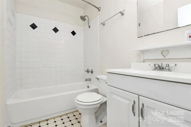 $1,580 | 5325 Cold Harbor Drive, Charlotte, NC 28214