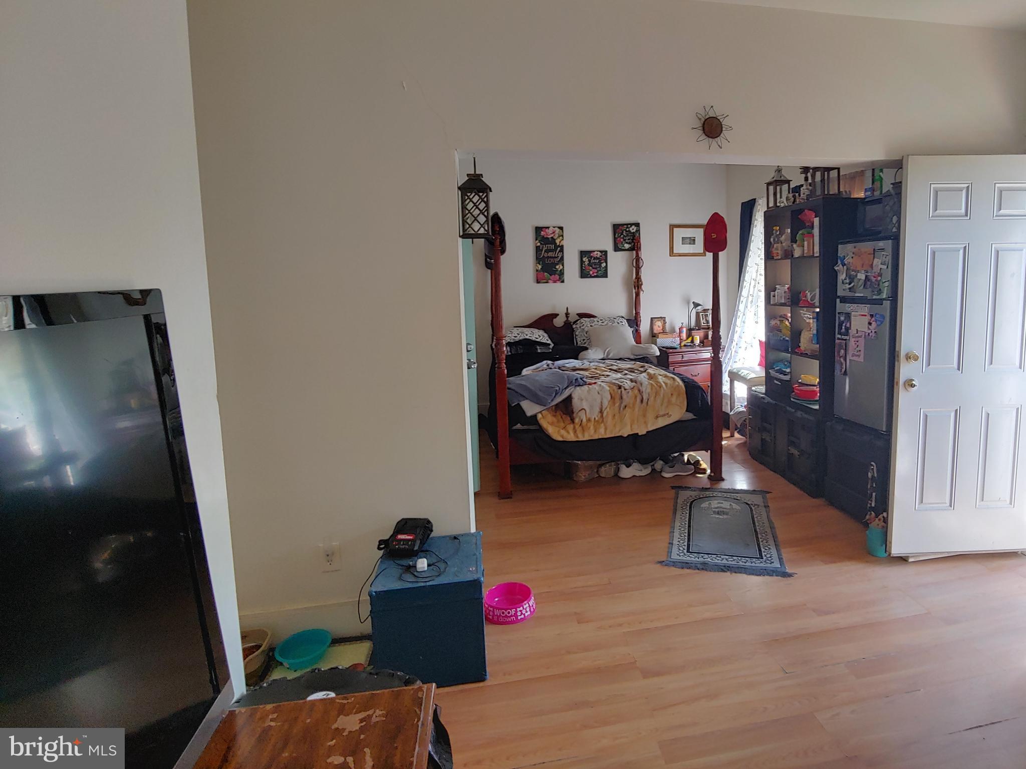 4009 Barrington Road Baltimore, MD 21207 - Photo 14 of 16 Gallery Image 14