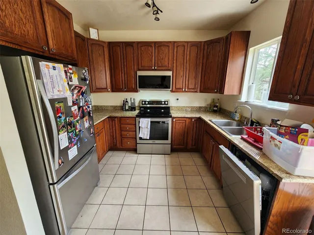 $2,095 | 4672 Saddle Ridge Drive, Colorado Springs, CO 80922