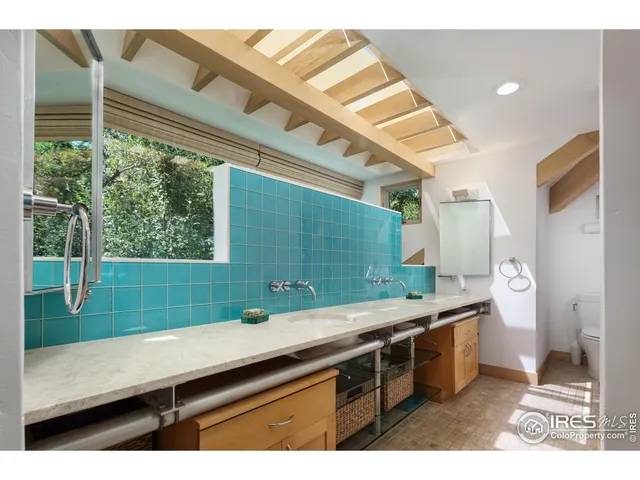 a view of a living room