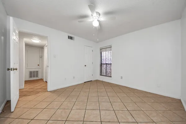 $86,000 | 17331 Red Oak Drive, Unit 55, Houston, TX 77090