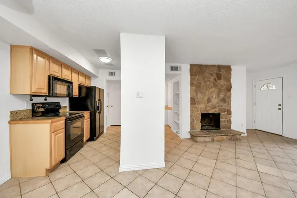 $86,000 | 17331 Red Oak Drive, Unit 55, Houston, TX 77090