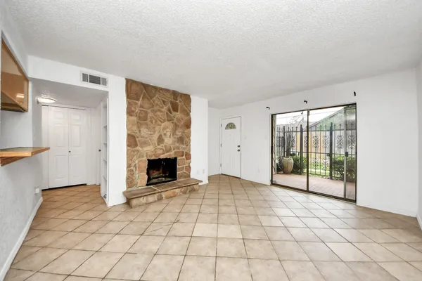 $86,000 | 17331 Red Oak Drive, Unit 55, Houston, TX 77090