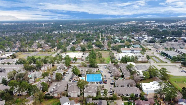 $86,000 | 17331 Red Oak Drive, Unit 55, Houston, TX 77090