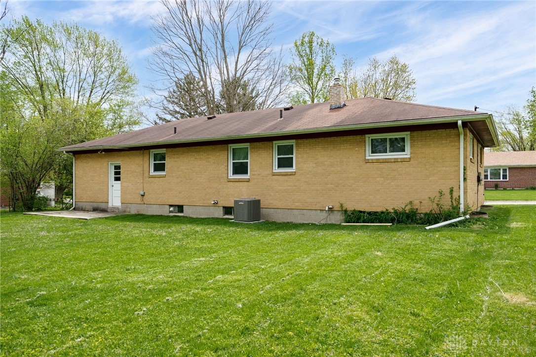 1106 Sundown Road Springfield, OH 45503 - Photo 25 of 28