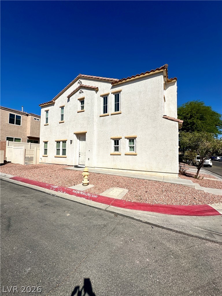 5383 Flowing Spring Street Las Vegas, NV 89122 - Photo 2 of 21