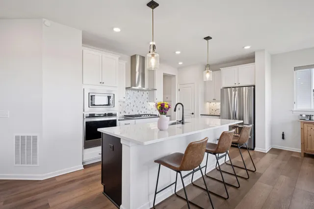 $560,000 | 15274 116th Avenue North, Dayton, MN 55369